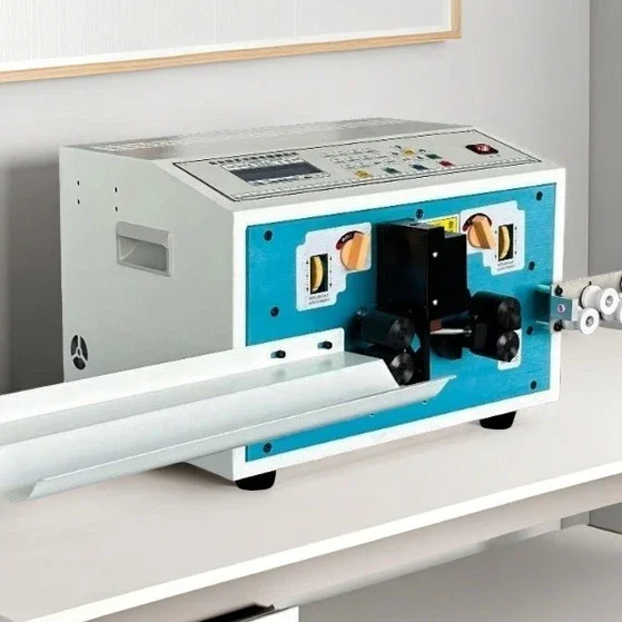 Automatic USB Cable Making Machine Mobile Computer Wire Stripping & Peeling Cutting Equipment Cable Manufacturing Facilities