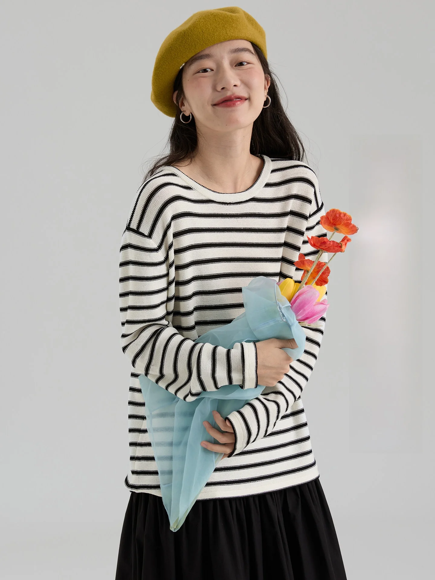 

Loose Long Sleeve Knitted Cover up Women's round Neck Striped Hoodie Casual Style Air Conditioner Shirt Spring Summer New Arr...