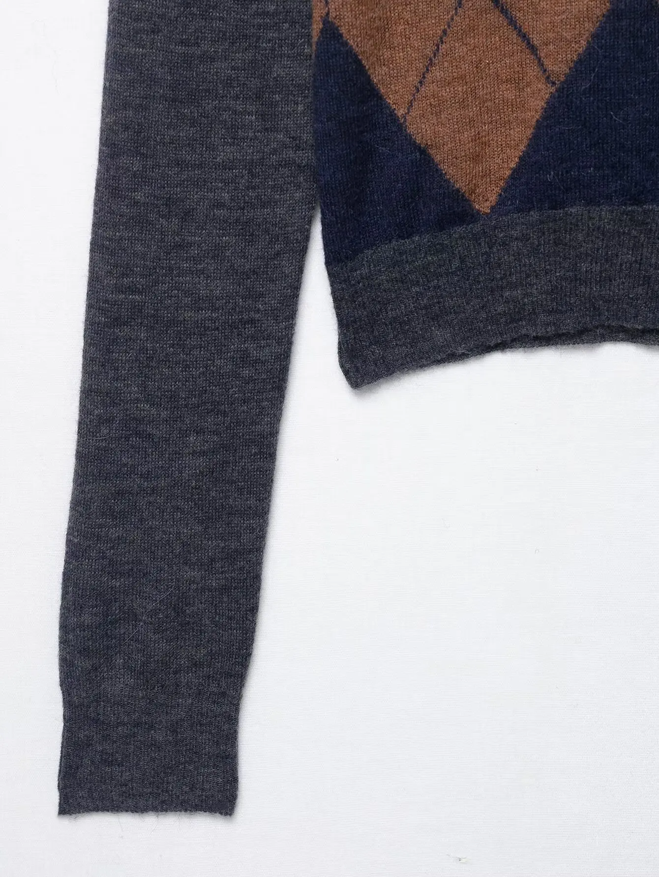 2025 Nueva llegada: suéter de punto con cuello tipo polo con estampado de diamantes para mujer para otoño/invierno, esencial informal, versátil y de moda