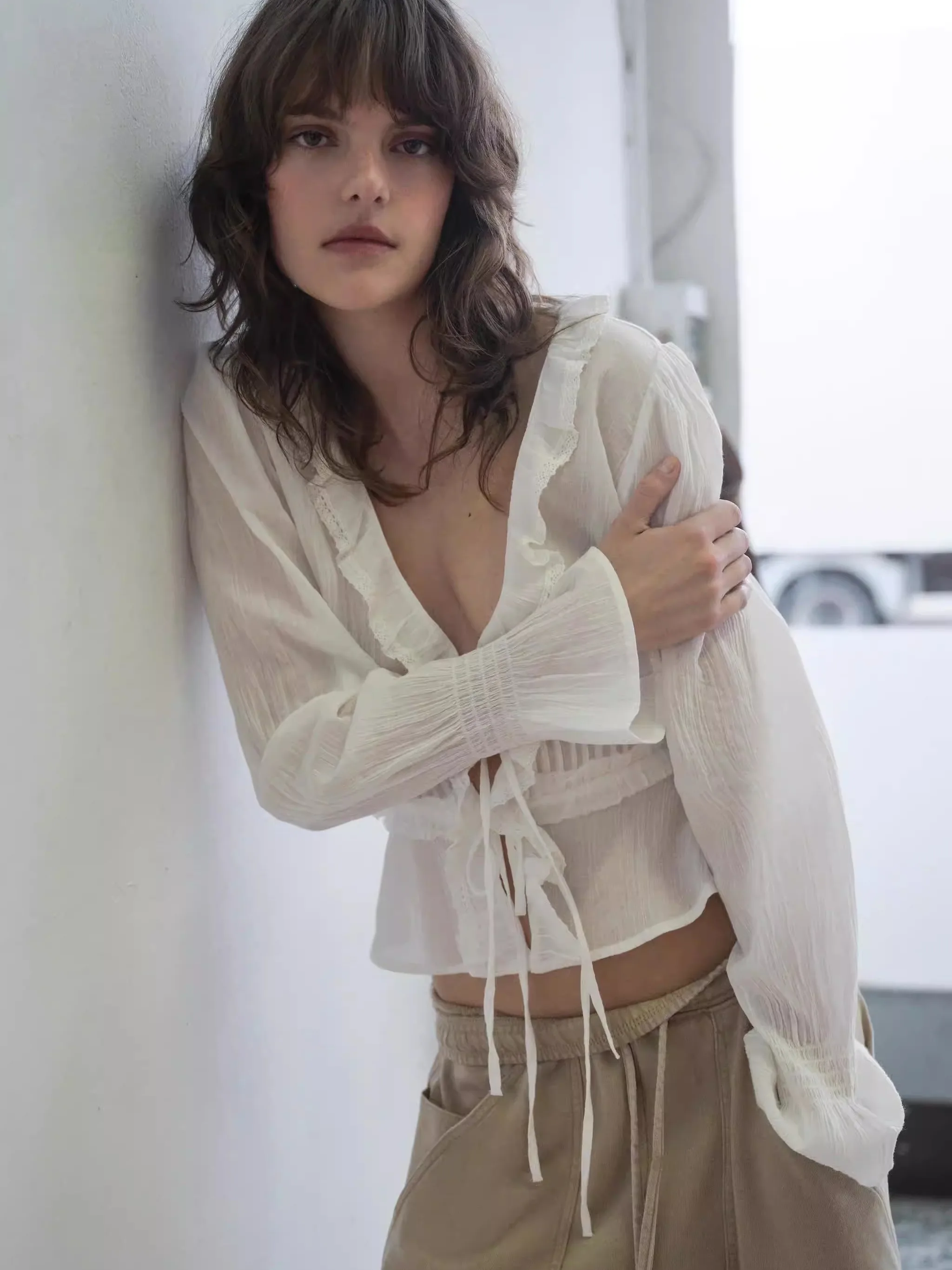 

Ele V-Ne Embroidered irt Spring New Arrival Women's Faion Thin Veil Layered Decoration irt 8-25 Years Old