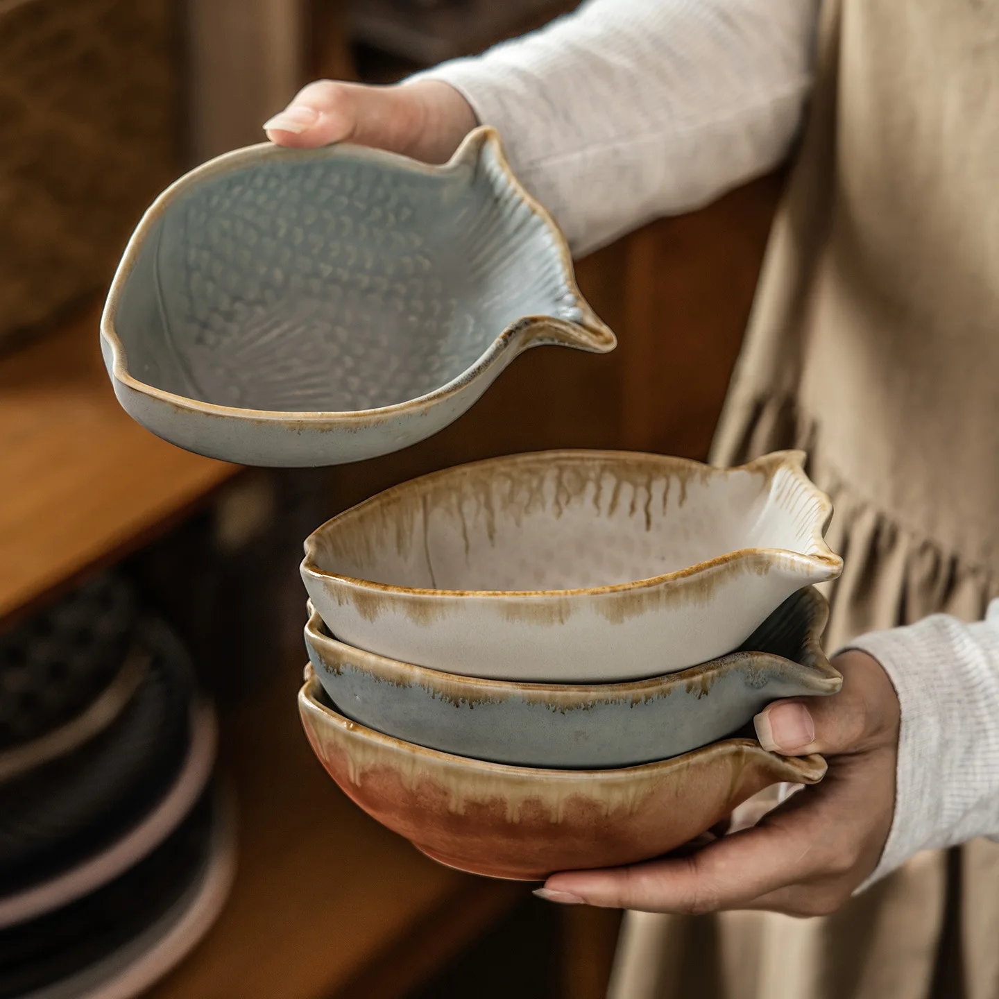 Creative Fish Shape Ceramic Bowl Retro Tableware Unique Design Home Restaurant Rice Dessert Baby Food Bowl