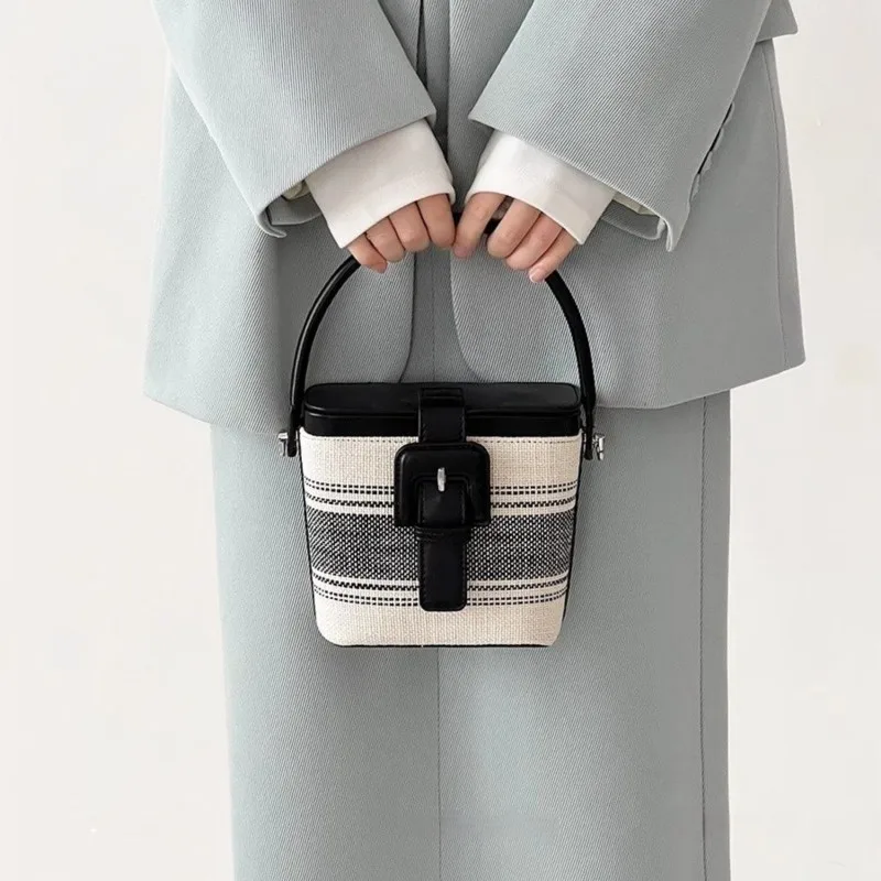 

Сумка-ведро в полоску в стиле ретро, женская джинсовая сумка на плечо большой вместимости, женская повседневная универсальная сумка через плечо