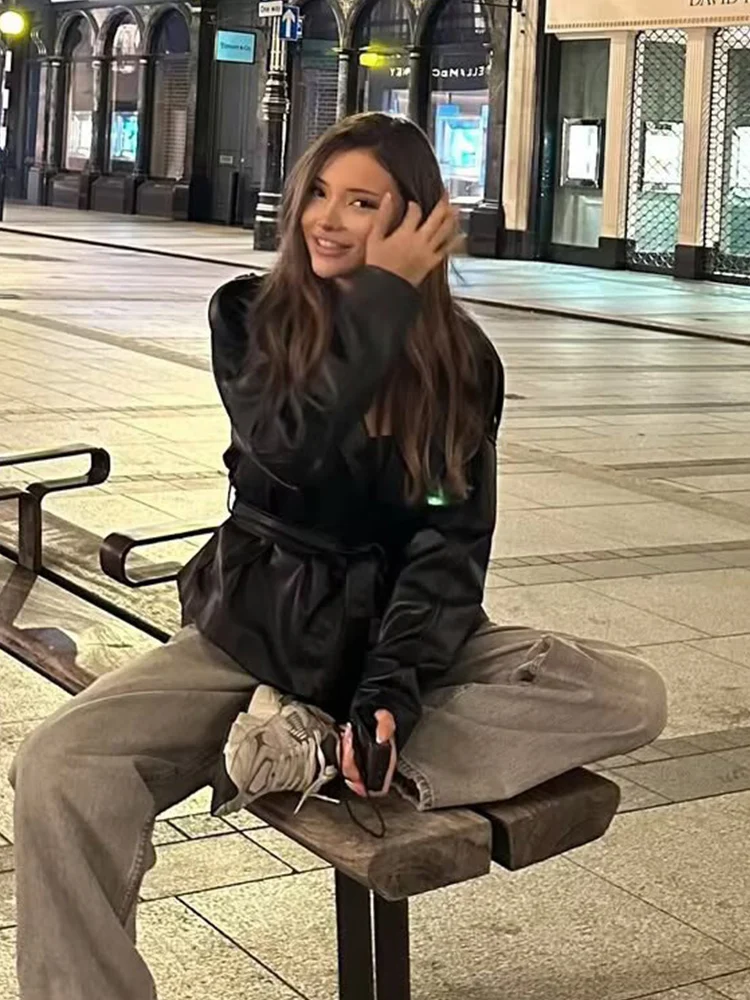 Damska kurtka skórzana vintage 2025 jesień zima nowa moda długi rękaw zamek błyskawiczny z paskiem kurtki damskie styl high street płaszcz rekreacyjny