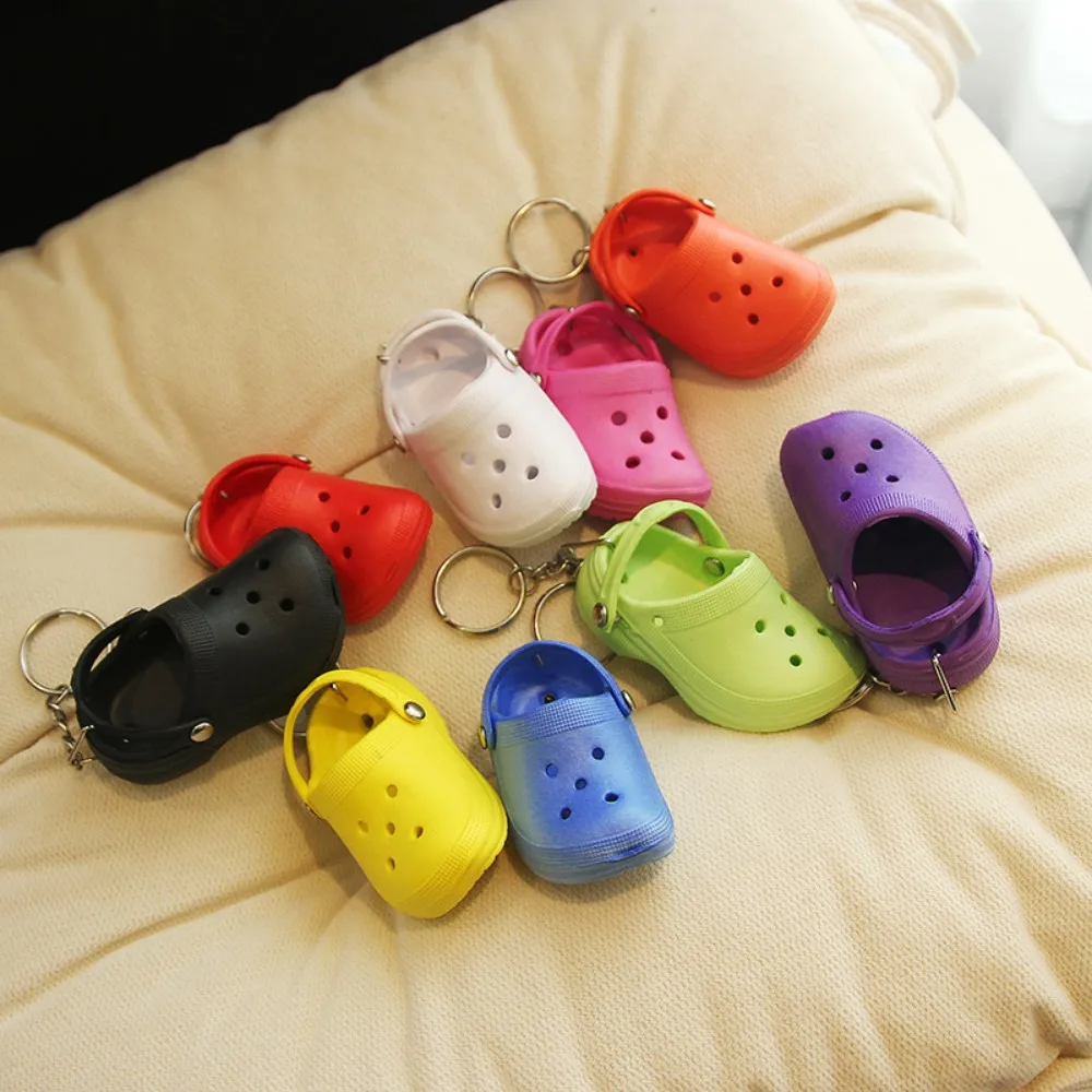 Chaveiro de Silicone em Formato de Chinelo com Mini Furos, Unissex, para Mulheres e Homens, Decoração de Mochila