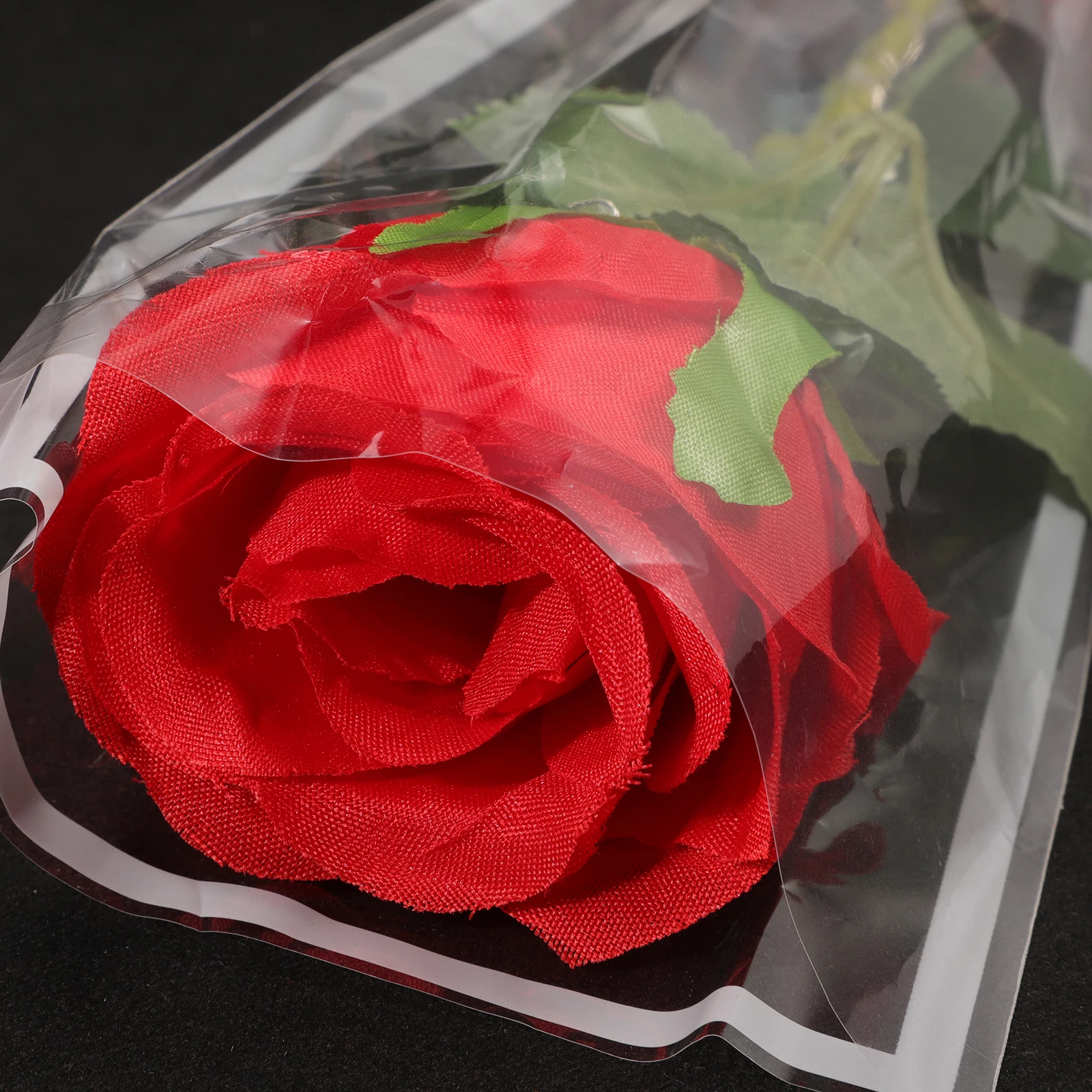 

5 Pcs Glowing Rose LED Artificial Flowers for Valentine Day Decorate Bouquet Roses Bulk Plastic Festival Gift