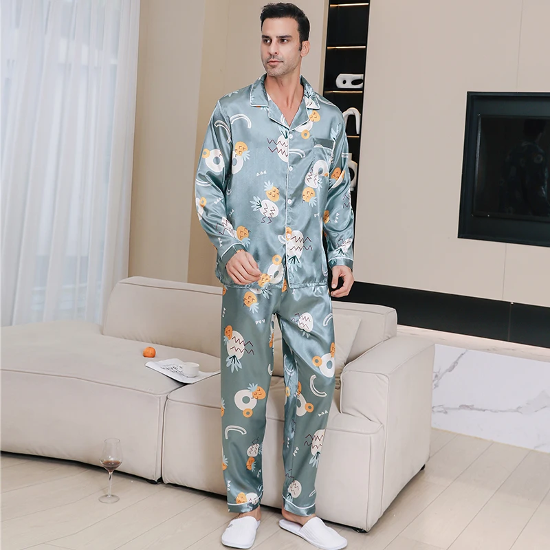 Men\'s pajamas long sleeves summer ice beautiful home clothes men\'s spring and autumn casual thin cardigan can wear out two suits