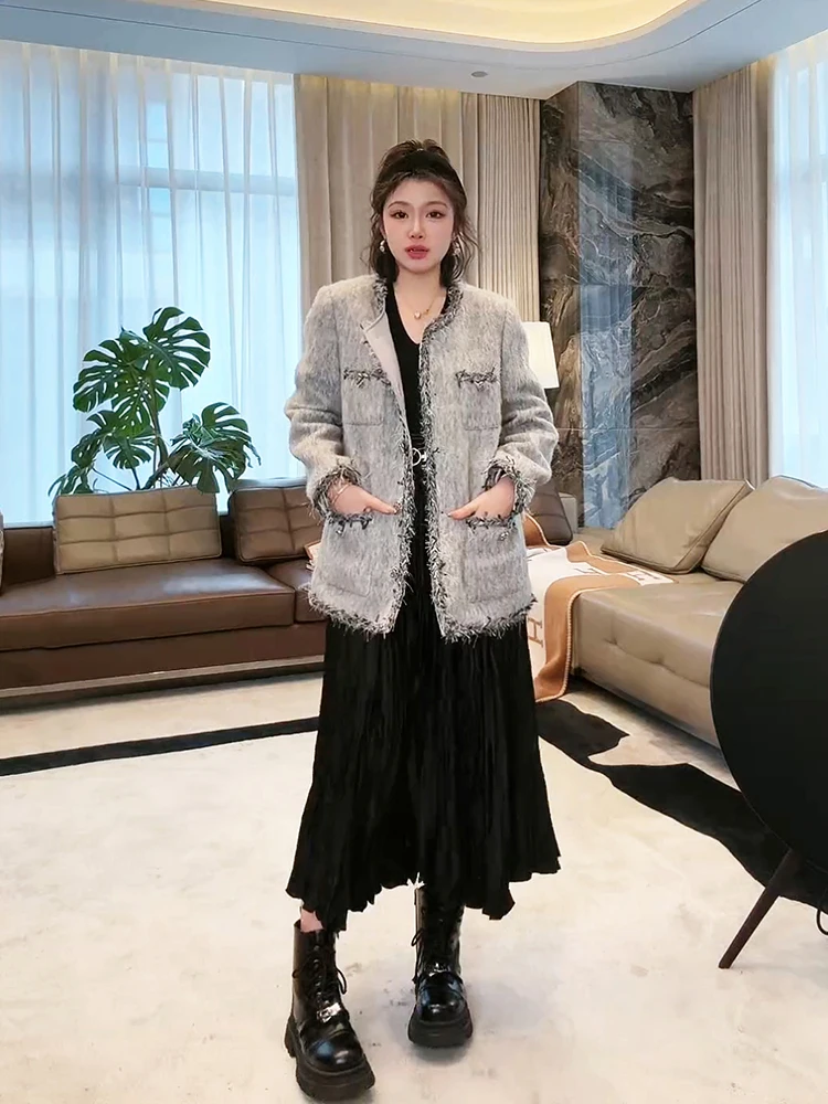 

ME Homeyang Spring New Women's Small Fraance Sle Jaet Feather Tassel Lightweight Luxury Match All Loose Fit Long Sve