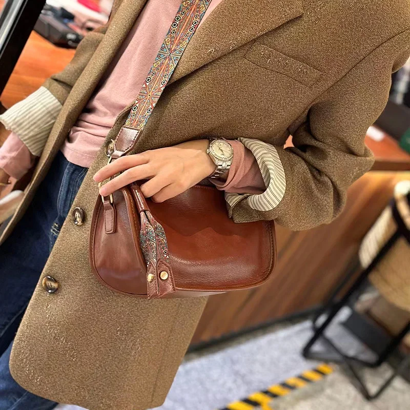 Ladies\' Shoulder Bag Women\'s Commuter Versatile Saddle Bag Fashionable New Soft Genuine Leather Messenger Handbags