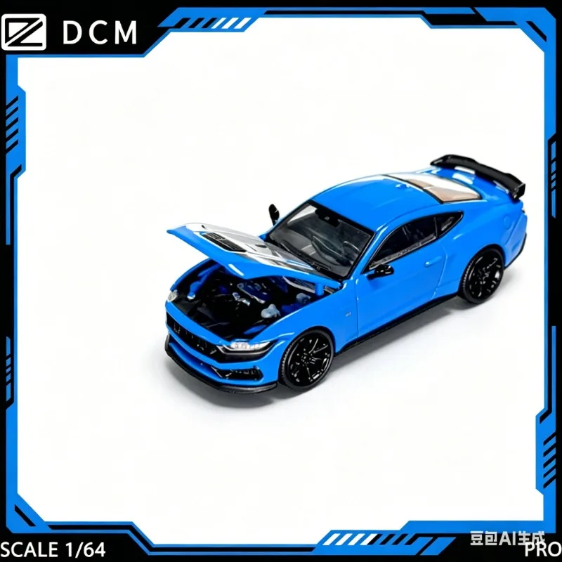 

Модель автомобиля Ford Mustang Black Horse DCM 1:64, с открывающимся передним капотом, из сплава, имитационная статическая модель, коллекционный предмет для взрослых.