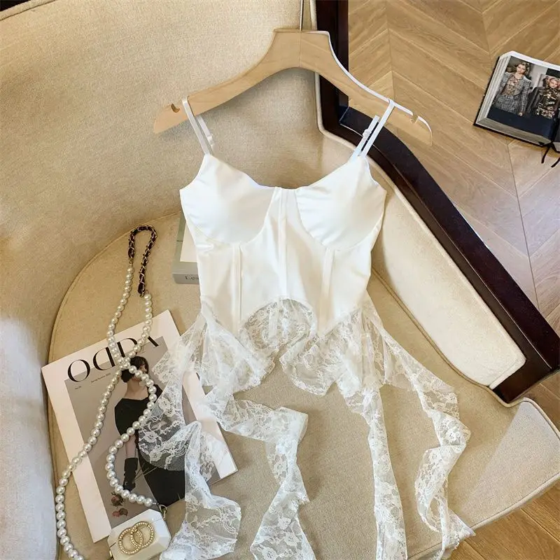 

Y2K Clothes 2000s Lace Patchwork Spaghetti Straps Tank Top Women Asymmetrical Summer T-shirt White Crop Top Tees Slim Tops