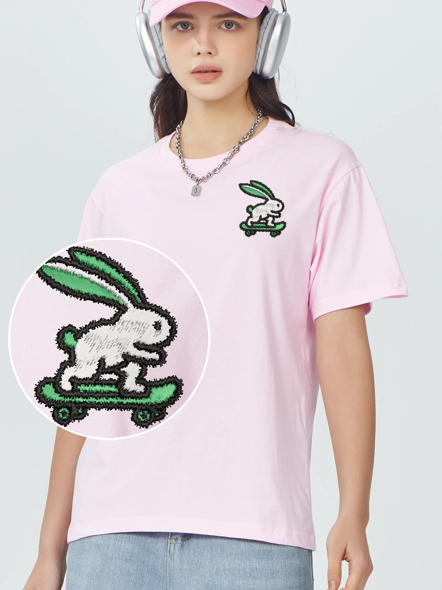 Kawaii Rabbit Skateboarding Embroidered Design Short Sleeve Luxury T Shirt Cotton Comfortable Embroidery Tops For Men Women