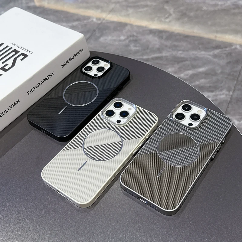 

Hit Color Carbon Fiber Texture MagSafe Phone Case for iPhone 16pro max 16 15 Pro 14 13 Magnetic Wireless Charge Shockproof Cover