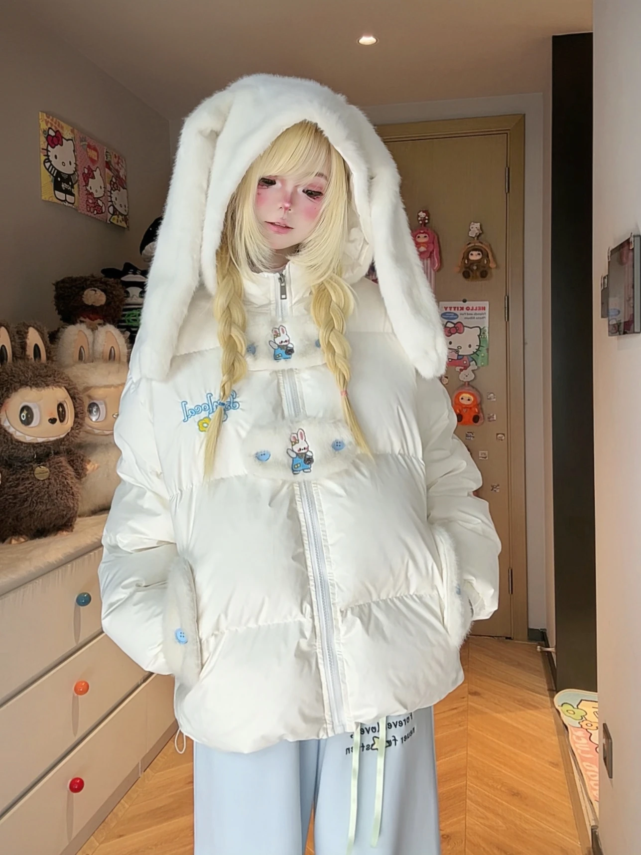 سترة شتوية أصلية Y2K للطالبات سترة شتوية دافئة سميكة مطرزة برسوم كارتونية للأسفل سترة بقلنسوة على شكل آذان أرنب قطيفة للفتيات #3