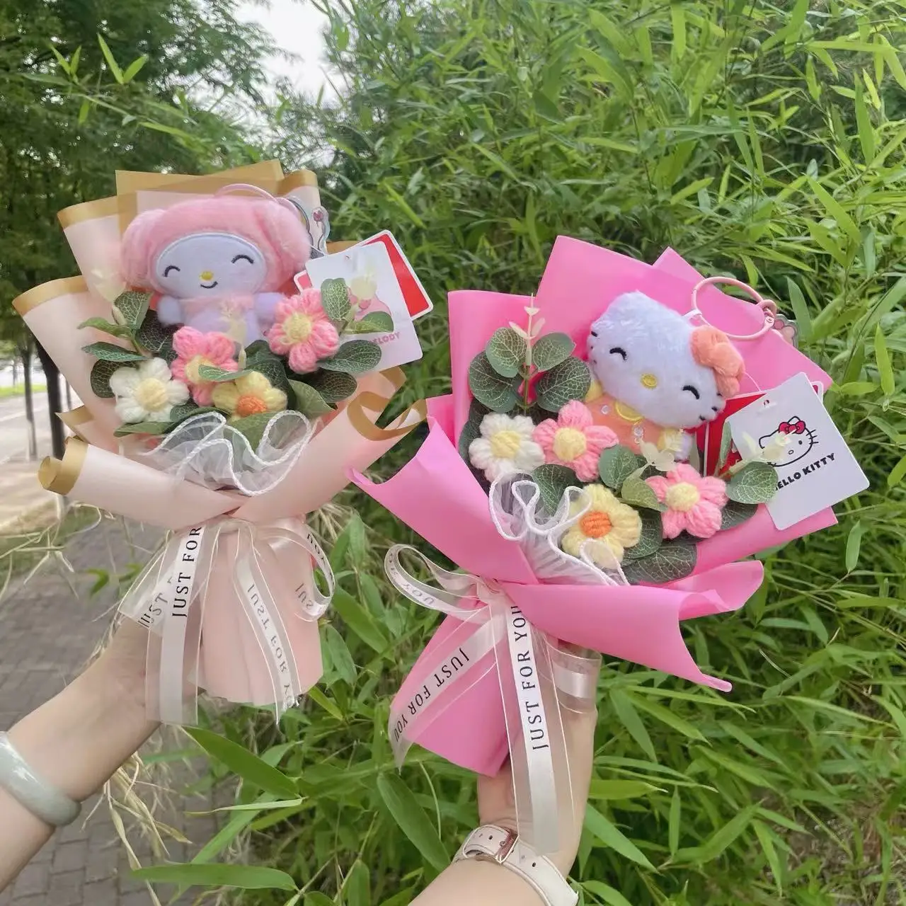 Genuine Sanrio Plush Toy My Melody Kuromi Cinnamoroll Hellokitty With Crochet Flowers Handmade Bouquets Christmas Birthday Gifts