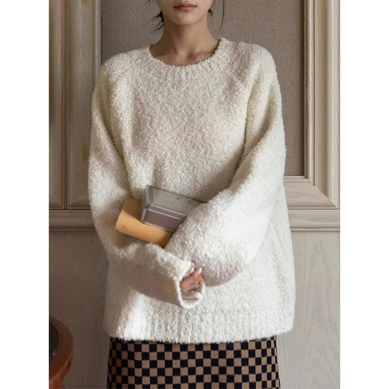 

Japanese Style High-End Sheep Knitted Wool Sweater for Women Retro White Thick Autumn Winter Inner Wear Lazy Fashion