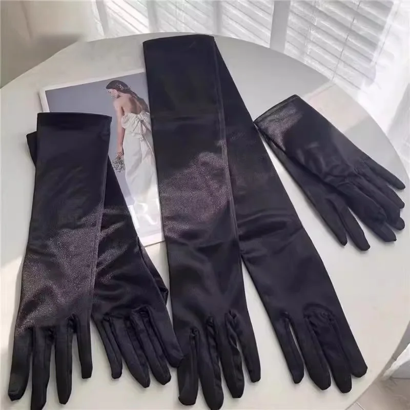 Dress for Women Elegant Black Color 23cm
