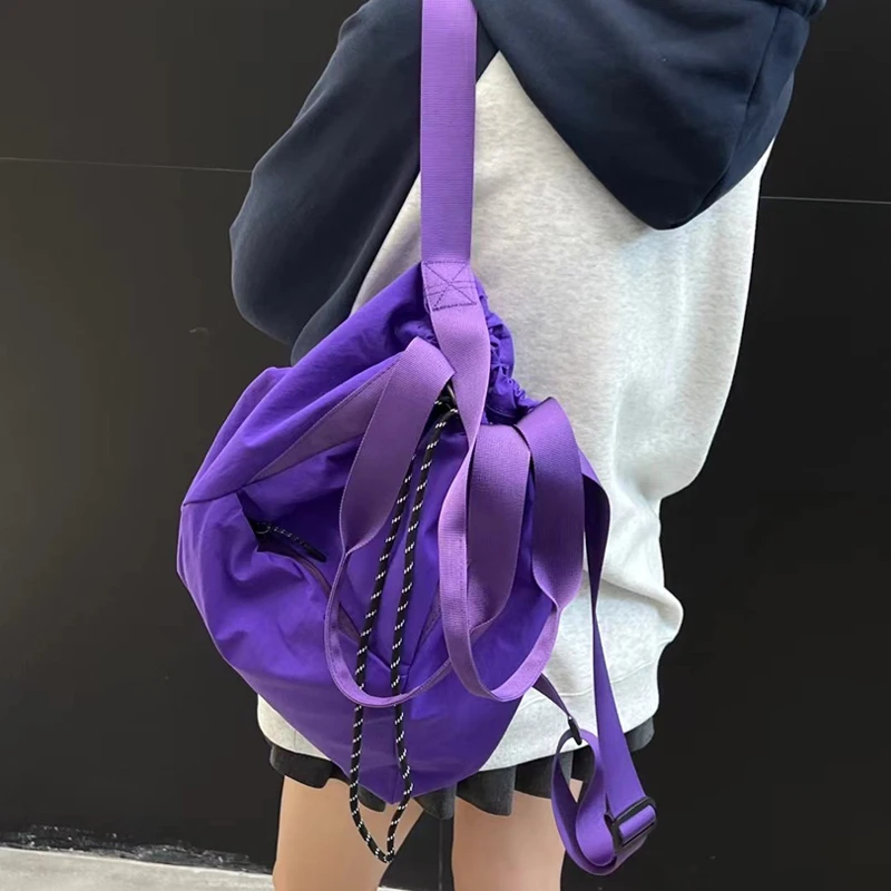 Bolsas de tela de compras de estilo preppy para mujeres bolsos y monederos de diseñador de lujo novedad de 2024 en poliéster mochila de gran capacidad bolso de hombro para axila alta calidad envío gratis Llega el envío