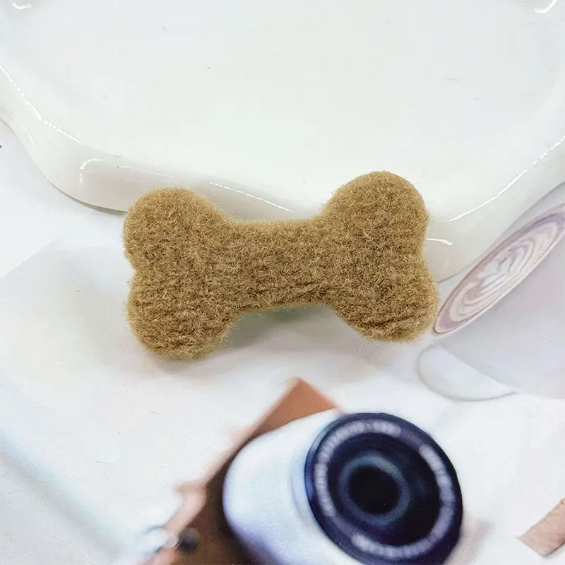 40 Stück, 7 cm, niedliche, beidseitig mit Plüsch gefütterte Hundeknochen-Applikationen zum Aufnähen, ideal für DIY-Broschen, Haarspangen, Accessoires, Puppenkleidung und als dekorative Aufnäher. – Detail 6
