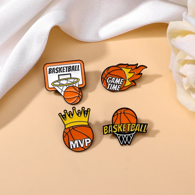 Insignia de baloncesto con corona creativa, Pin de solapa, deporte de baloncesto, salto, Metal esmaltado, accesorios slam dunk, broche de joyería de moda, alfileres