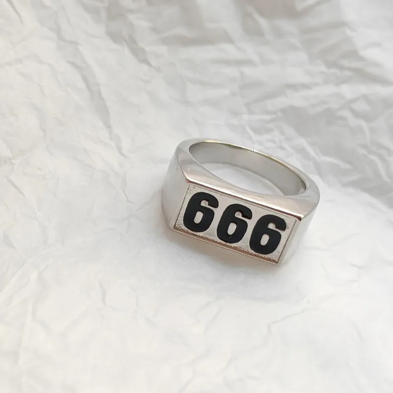 HITMAN REBORN Anel Fran Anéis para Mulheres 666 Jóias Festa Moda Tendência Metal Prata Cor Accesorios Cosplay Anime Amantes Presentes
