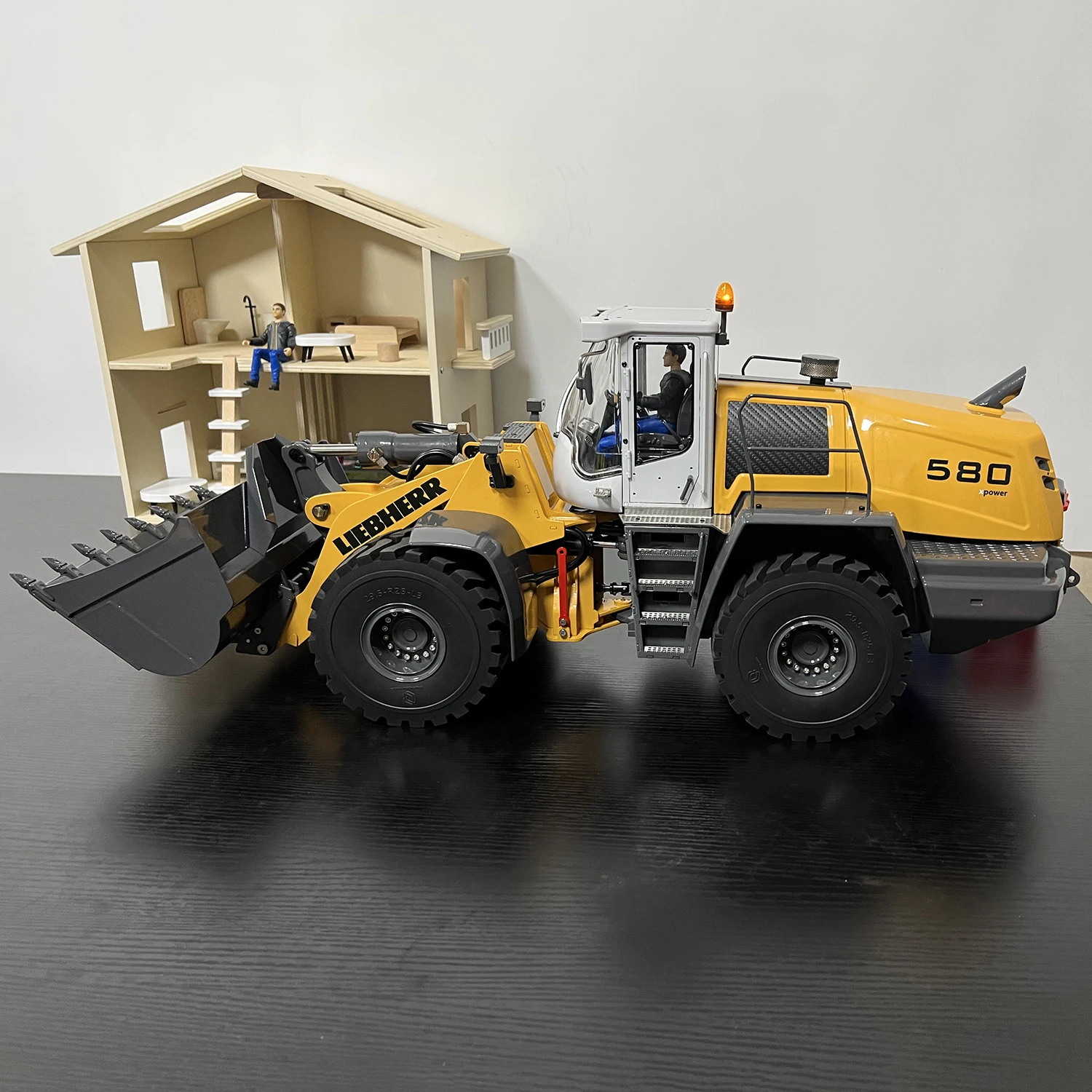 XDRC 580 Loader 1/14 RC Hydraulic Loader Track Loader Metal Model with Light and Sound System RTR Rc Cars for Boys Model Toys