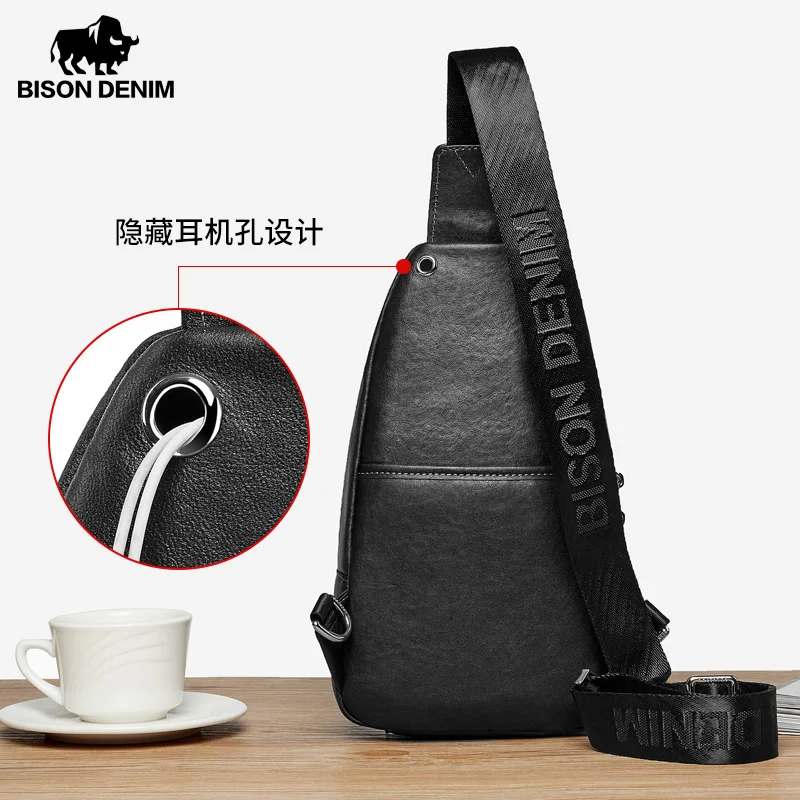 Torba męska BISON DENIM na klatkę piersiową z USB - alternate angle