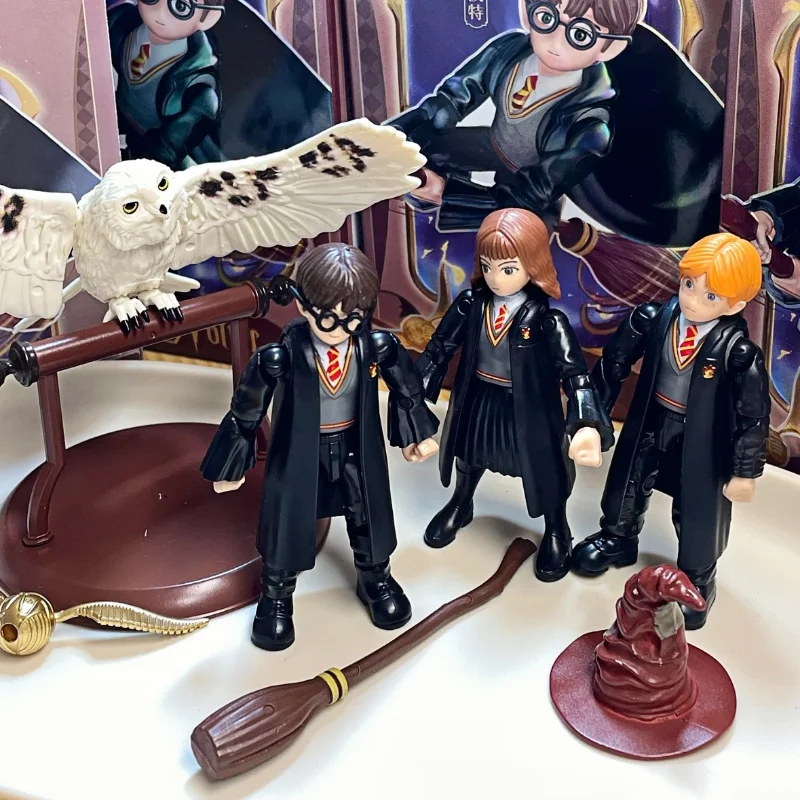 

Genuine Harry Potter Blind Box Ron Hermione Assembled Hedwig Bubo Scandiaca Sorting Hat Figure Collection Toys Gifts