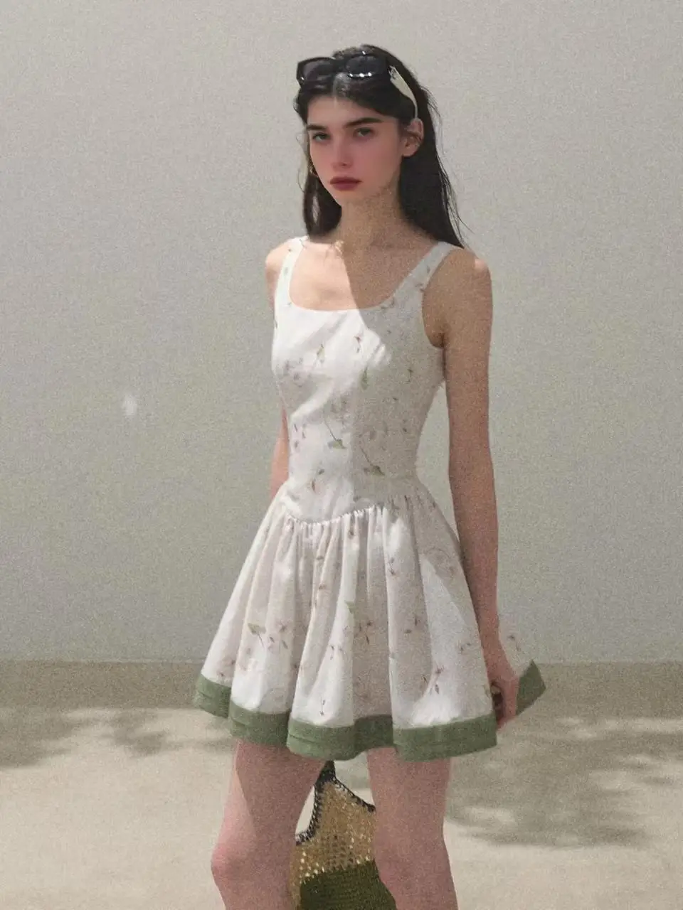 A Sleeveless White Floral Print Dress with A Petite Country Style for Children in 2025 Is A Popular Hit This Year