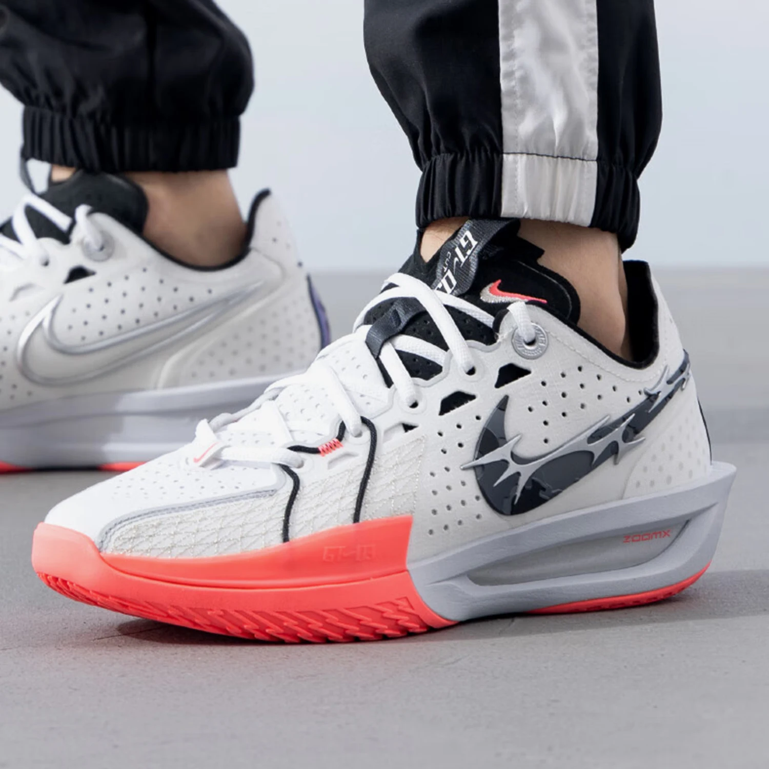 

Nike подлинный G.T. Мужские баскетбольные кроссовки CUT 3 EP с мягкой подкладкой HQ3454-190