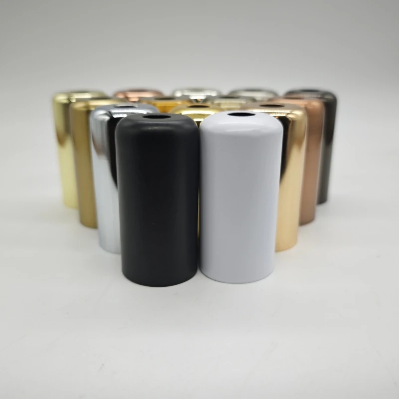 قطعتان من مقبس بلاستيكي CE/UL مع حامل مصباح بغطاء حديدي فضي/ذهبي/أسود مقابس إضاءة بلاستيكية حديدية نهائية