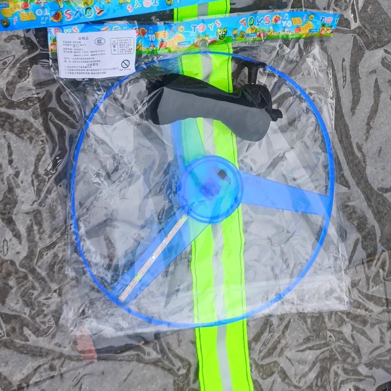 

Parent Flying toy, Outdoor Fun Style, Soft Eco-Friendly Material for Safe Tossing, Designed for Carefree Family Park Beach Games