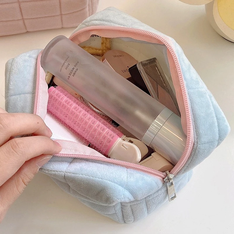 Simple Pillow Pillow Bag Pillow Pen Bag Toiletry Bags Portable Cream Makeup Bag Large Capacity Makeup Brush Storage Bags Female