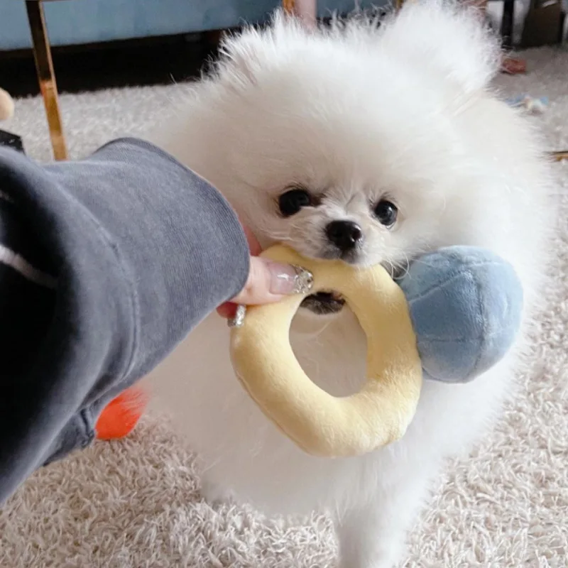 Squeaky Stuffed Engagement Ring Shape Dog Chew Toy Soft Cleaning Massage Supplies Pet Plush Ring Molar Pet Supplies