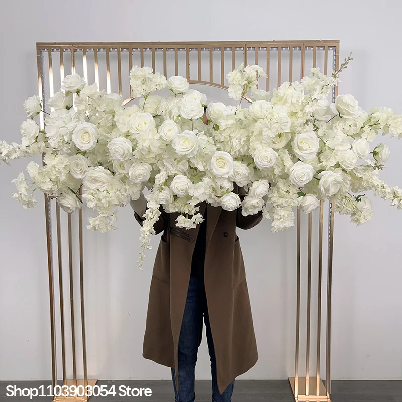 Dreieckiges Blumenarrangement Künstliche Blumen Weiße Rose Delphinium Hochzeitsdekoration Hängende Blumenreihe Tischdekoration Blumen – Detail 6