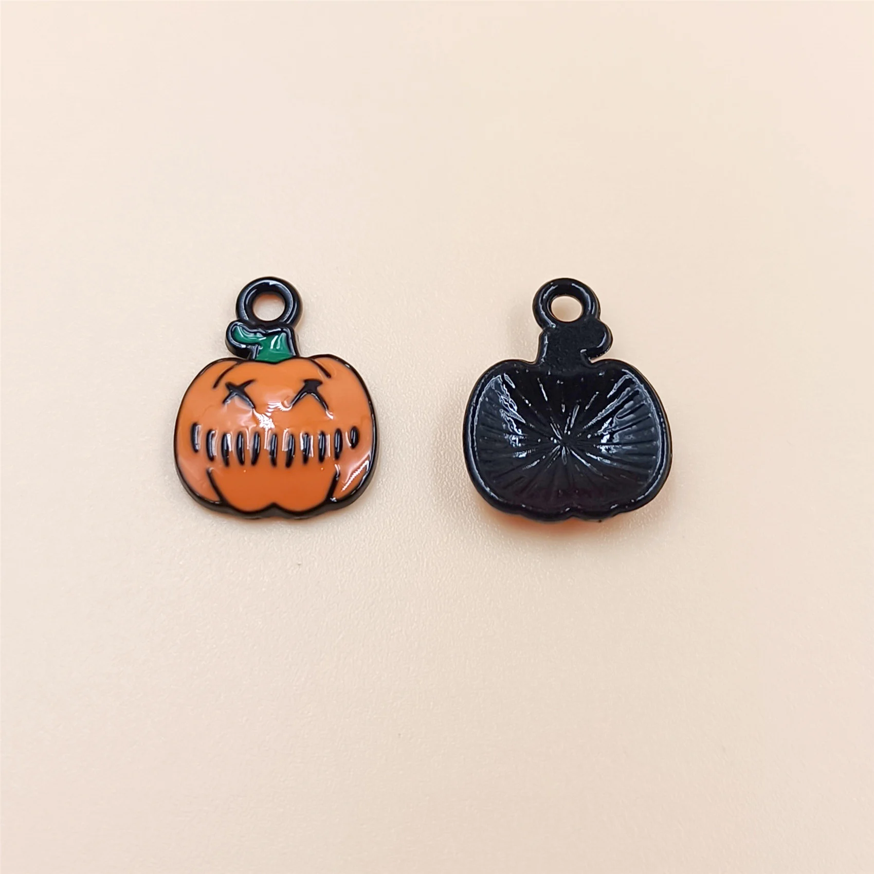 Pendentif goutte à goutte en alliage de fantôme de Aliments d'Halloween, boucles d'oreilles bricolage, porte-clés, accessoires conseillers faits à la main, 10 pièces/sac