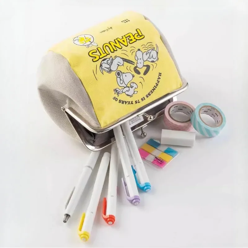 Snoopy Draagbare Portemonnee Japanse Stijl Mini Cash Portemonnee Lichtgewicht Canvas Hoofdtelefoon Tas Vrouwen Sleutelzakje Reiskaarthouder