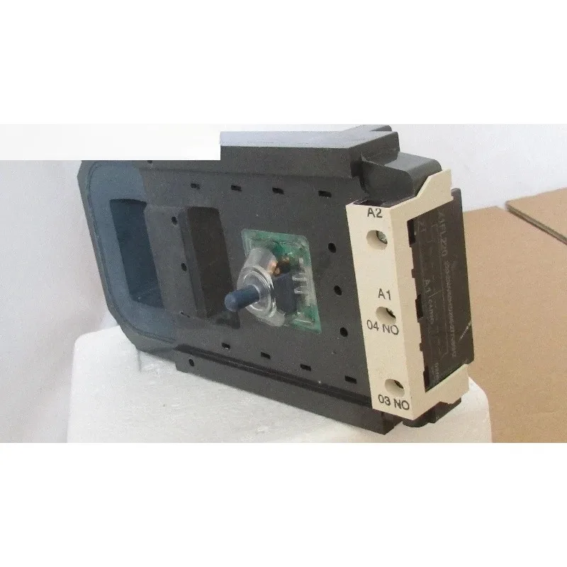 

Combined AC coils LX1FL220 LX1FL380 LX1FL110 50 60HZ