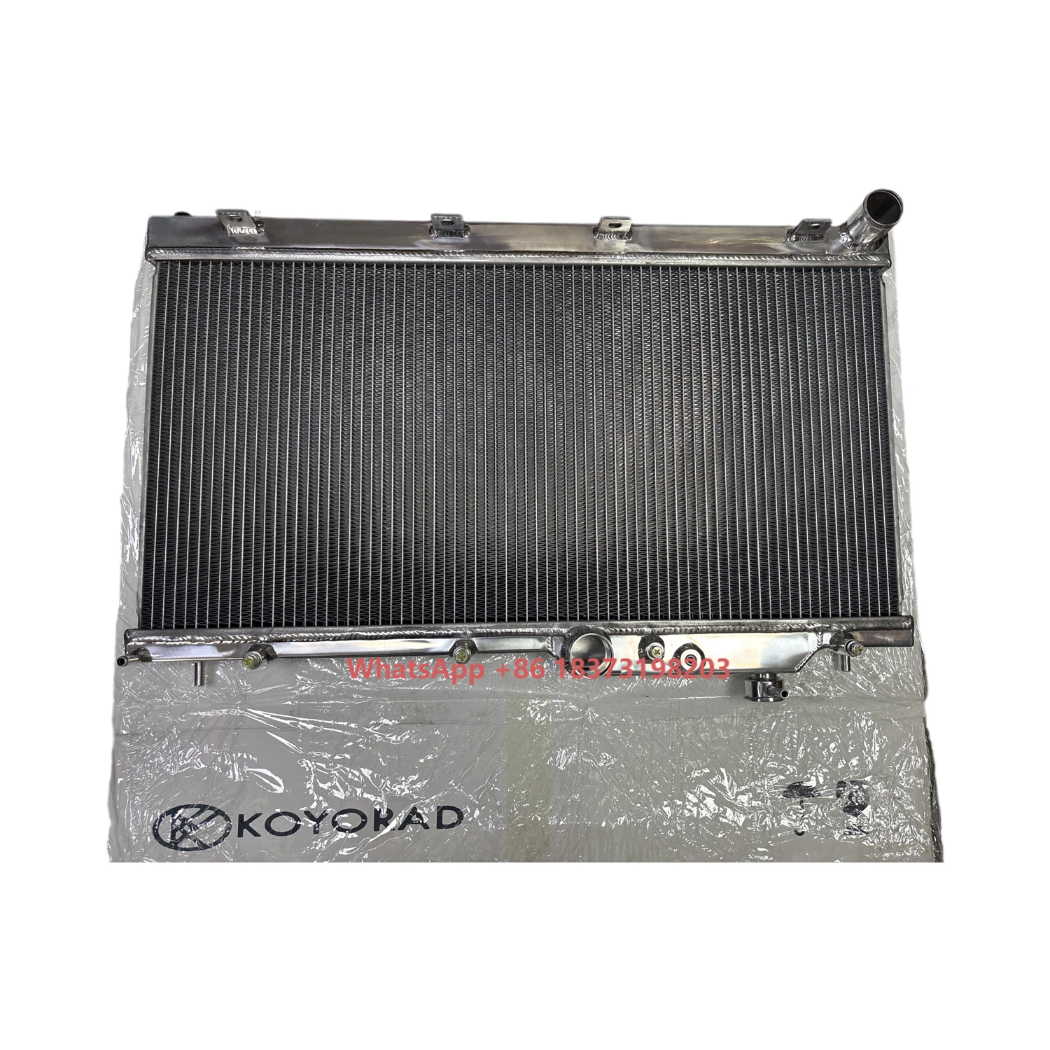 

​ ​ Автомобильный радиатор в сборе — изготовленный для встреч или техники спецификаций OE ​