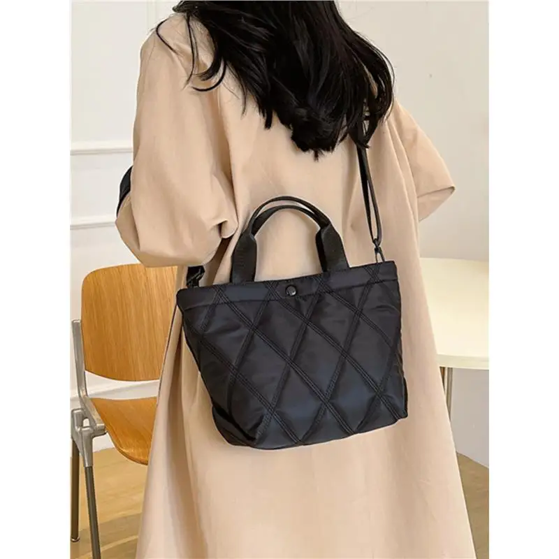 

Faionable Simple Bla Женская сумка-мешок для отдыха через плечо Сумка через плечо с бриллиантами Мягкая нейлоновая однотонная сумка