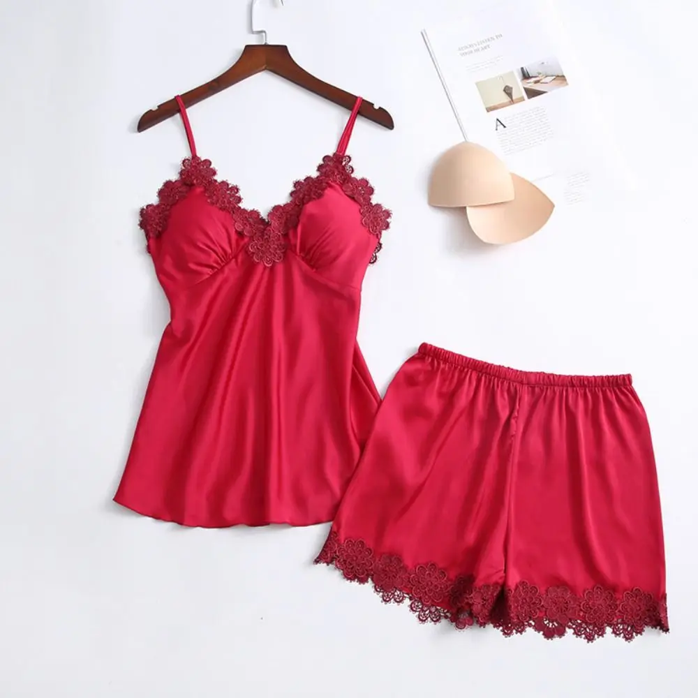 

Комплект женской домашней одежды из ледяного шелка: пижама с кружевом, без рукавов, с подкладкой, шорты-слинг, ночная одежда, V-образный вырез, комплект из двух предметов для сна