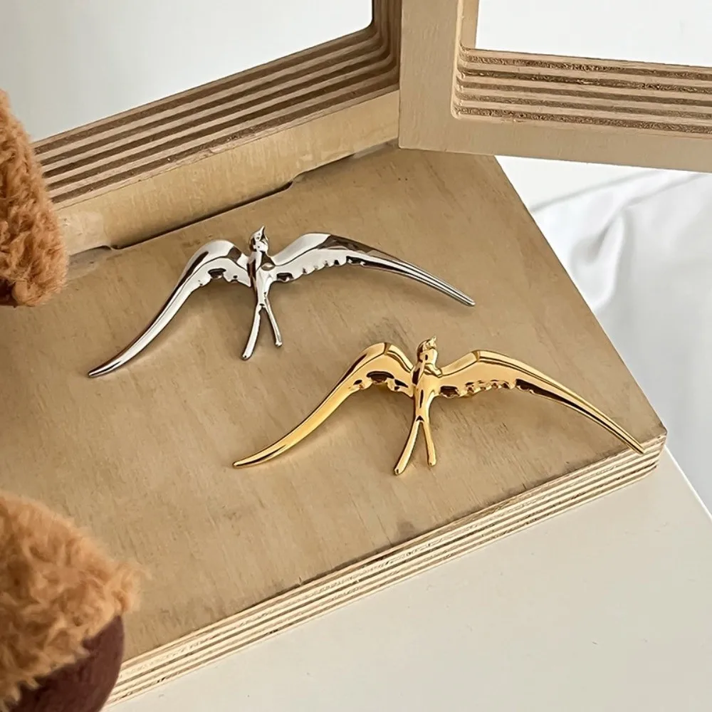 Exquisite Copper Swallow Brooch Stainless Steel Elegant Peace Dove Pin Minimalist Olive Branch Birds Badge Gift view 4