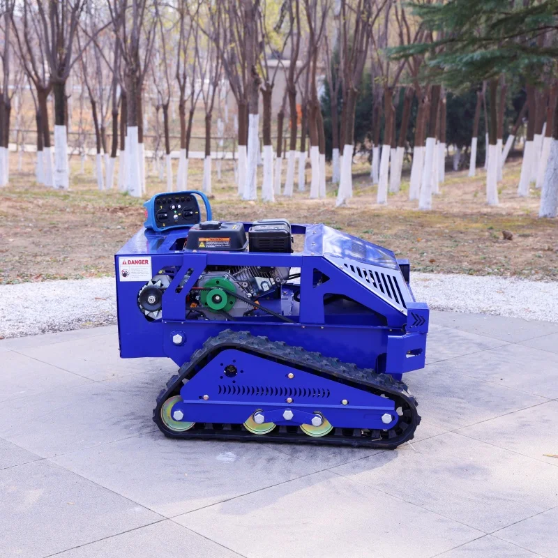 تخصيص التضاريس المعقدة جزازة العشب نوع المسار جهاز ذكي للتحكم عن بعد آلة إزالة الأعشاب الضارة الدوارة