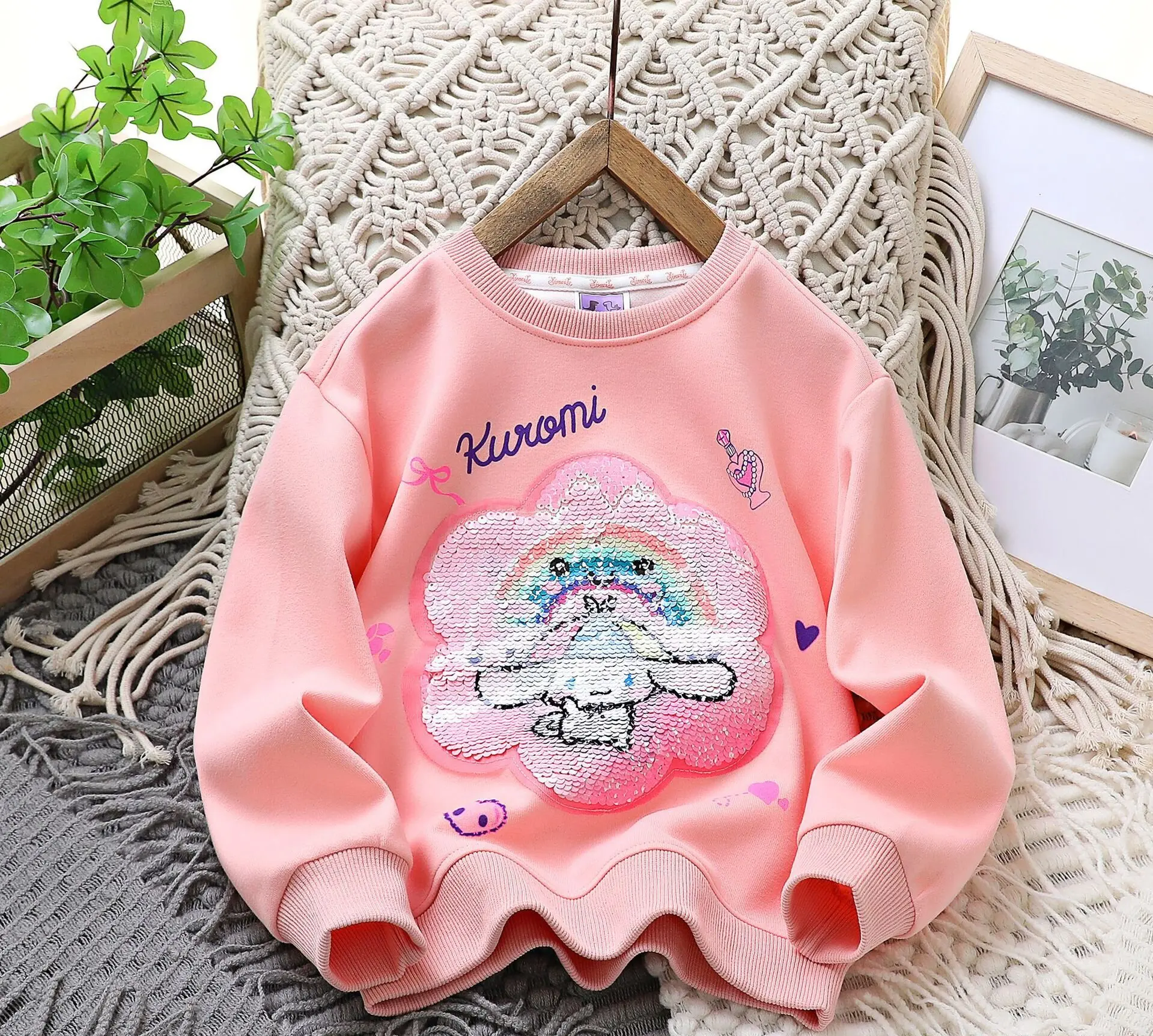 Girls Cotton Lovely Sweatshirt with Sequin Work of Cartoon Changing School Kids Track Jumper Child Outfit Pullover Tops 3-14Yrs