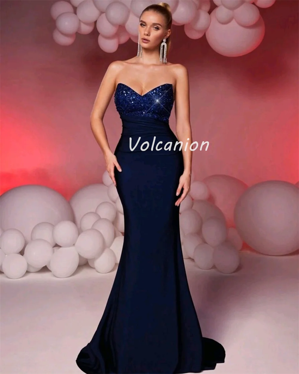 カスタマイズされたモダンなスタイルのエレガントなシャルムーズビーズラインストーンマーメイド恋人ロングドレスオーダーメイドオケージョンドレスファッション