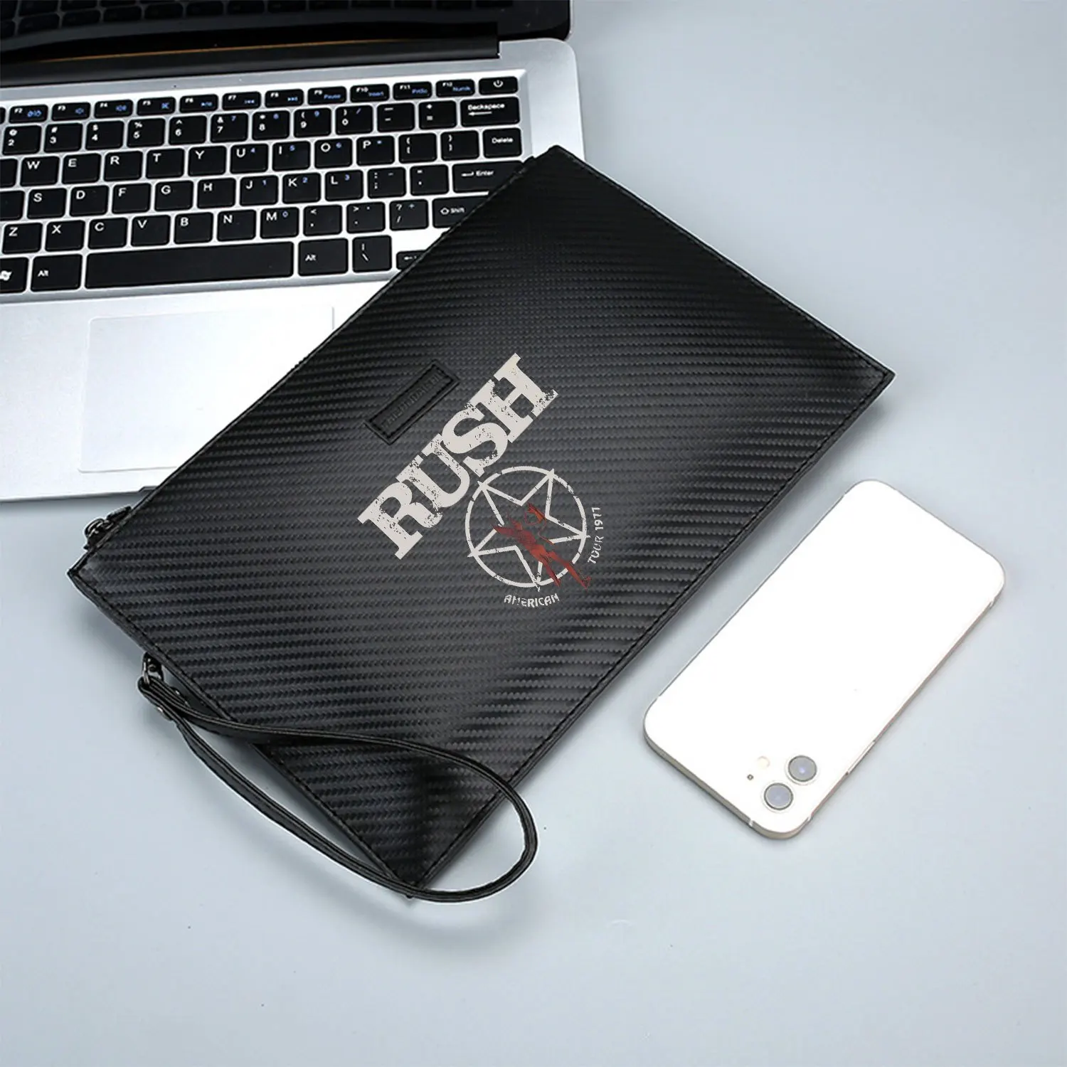 حقيبة يد رجالية من البولي يوريثان مطبوعة بشعار جولة أمريكية من Rush Band، عصرية وعملية للحمل اليومي