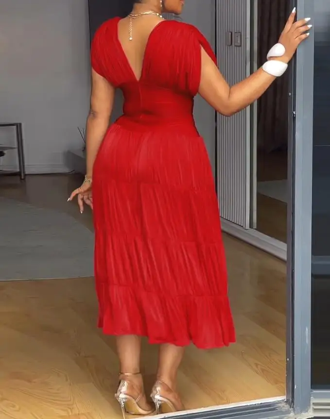 

2025 Casual Simple Style Unique Textured V Neck Sleeveless Ruched Ruffles Hem Dress Casual Waist A Line Party Midi Dress