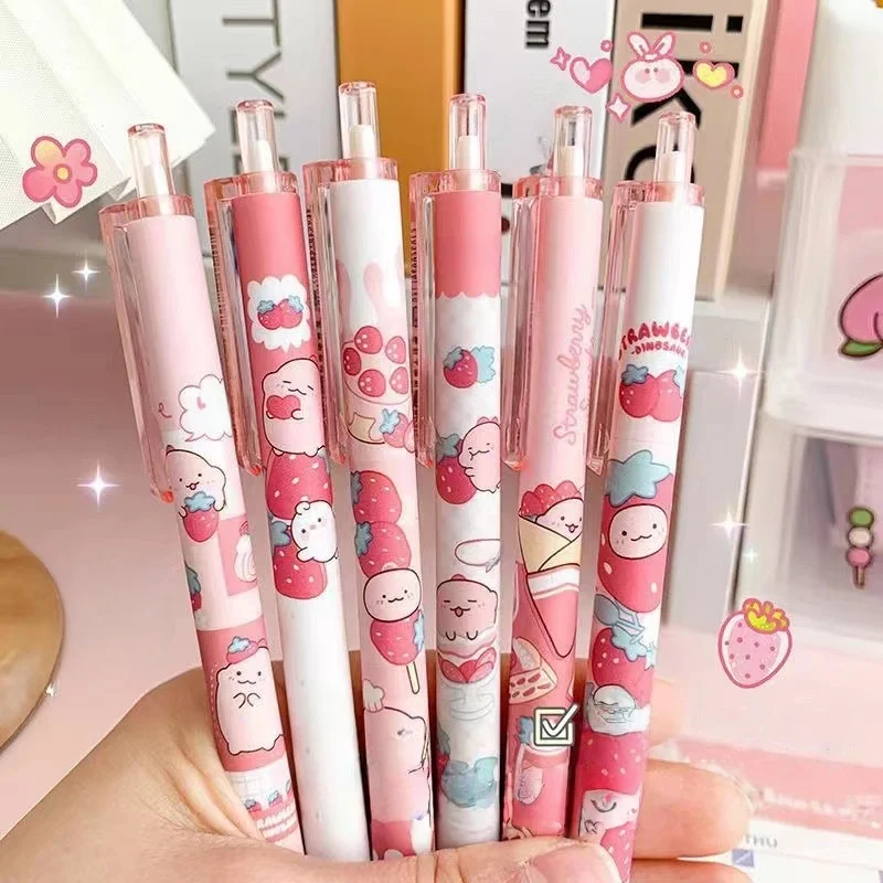 6/قطعة من أدوات مكتبية الفراولة والضفدع للكتابة على شكل قلم جل أسود ناعم قابل للاستبدال مناسب للدراسة المكتبية والاستخدام المدرسي.