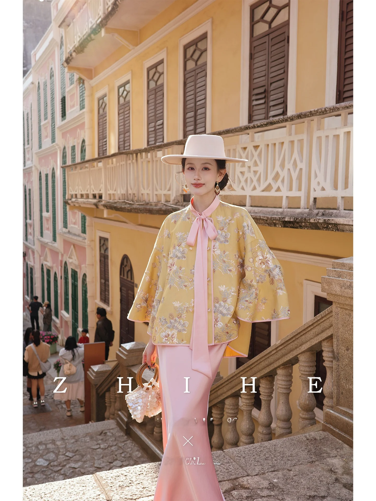 

Original Chinese Sle Embroidered Cotton Satin Outerwear Skirt Set Floral Motifs Long Sve Button up mid Weight Springwear