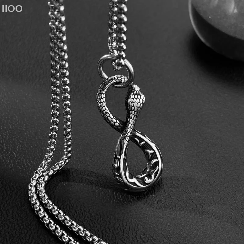 

1Pcs Stainless Steel Snake Necklace Vintage Personalized 8-Shaped Snake Pattern Pendant Necklace Animal Chain Necklace Jewelry