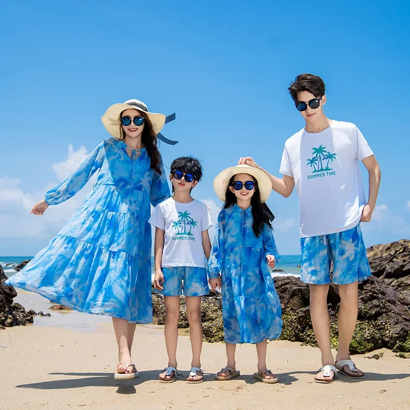 Holiday Beach Couple Look Family Clothes Mom and Daughter Long Sleeve Dress Vacation Dad Son Baby T Shirts Shorts Two Piece Sets